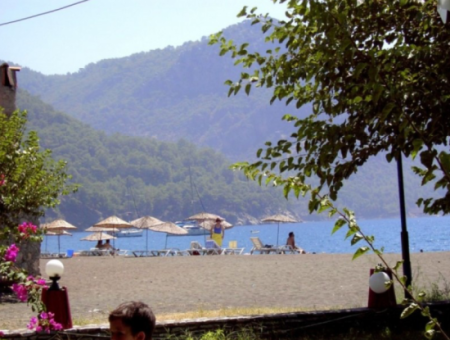 Schwimmen In Der Bucht Von Ekincik